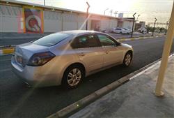 نيسان ألتيما